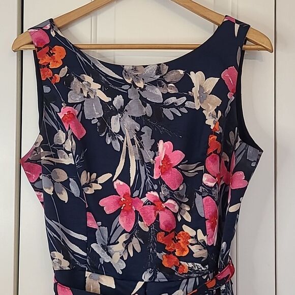 Eliza J Fit & Flare Floral Belted Dress Blue Pink Side Pockets Size 14 - Picture 4 of 16